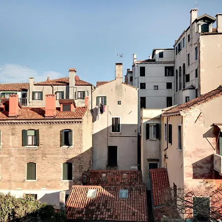 The Countess By Interhome * Venedig